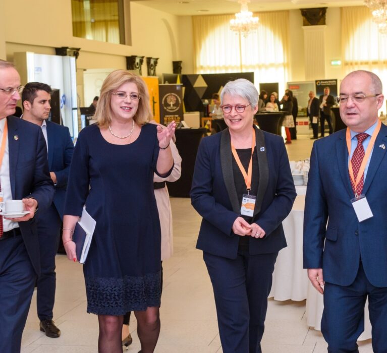 Conferința „Susținerea și dezvoltarea unei politici de coeziune eficiente care incepe cu autoritatile locale și regionale ale Uniunii Europene”