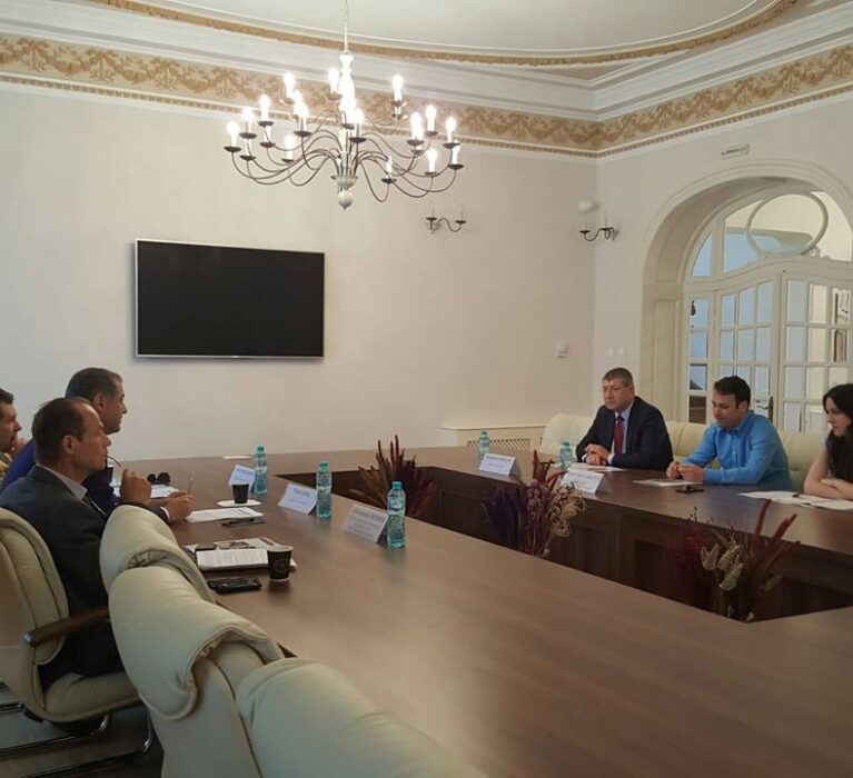 INTALNIRE AMR ,CNIPMMR SI ARB