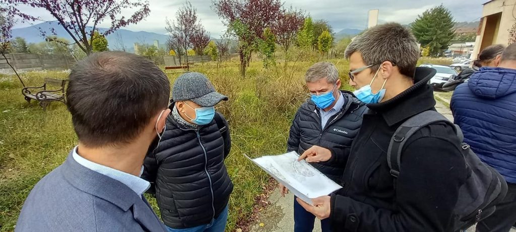 Un nou spațiu verde dedicat pacienților în municipiul Petroșani