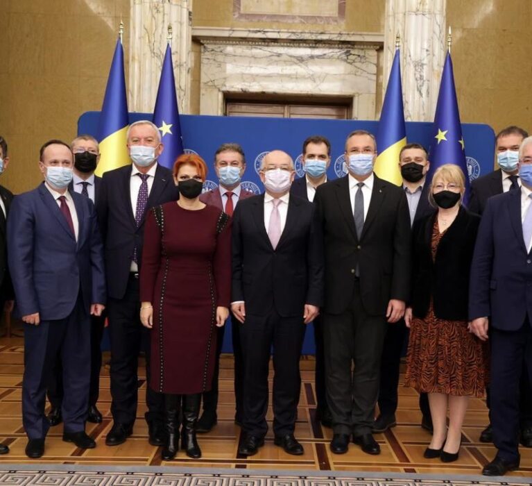 Întâlnirea Comitetului Director al Asociației Municipiilor din România cu Prim-ministrul României, dl. Nicolae Ciucă