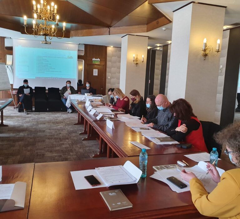 O nouă sesiune de formare a Proiectului E-TIC desfășurată la Târgu Mureș