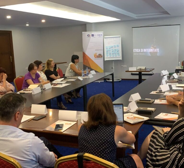 Municipiul Alba Iulia găzduiește o sesiune de formare a Proiectului E-TIC