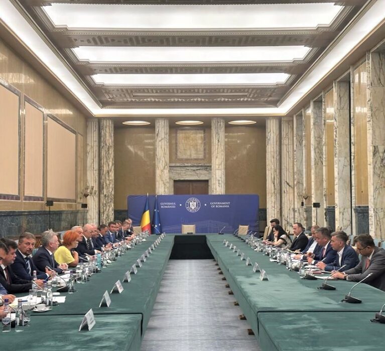 Întâlnire de lucru a Asociației Municipiilor din România cu dl. Marcel Ciolacu, Prim-ministru al Guvernului României